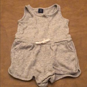 HSA HTF BabyGap Marled Romper 18-24mo.